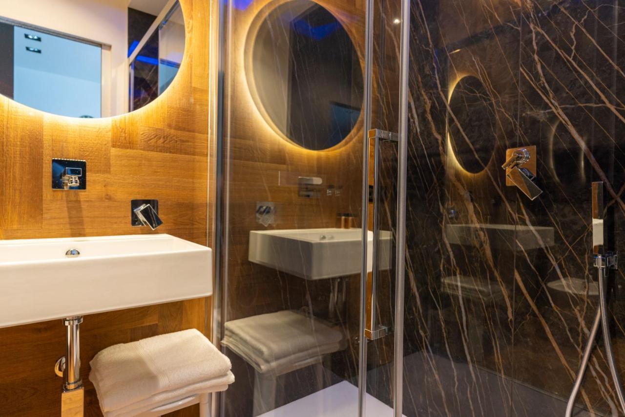 B&Z Luxury Acomodação com café da manhã Bari Exterior foto